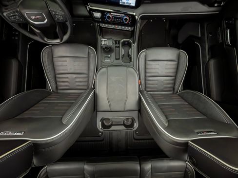Used 2025 GMC Sierra 1500 AT4X AWD/4WD image 15