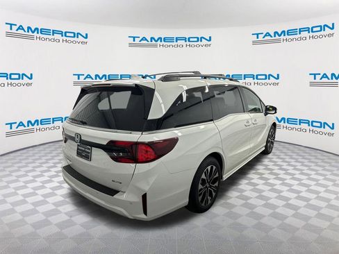 New 2026 Honda Odyssey Elite image 5