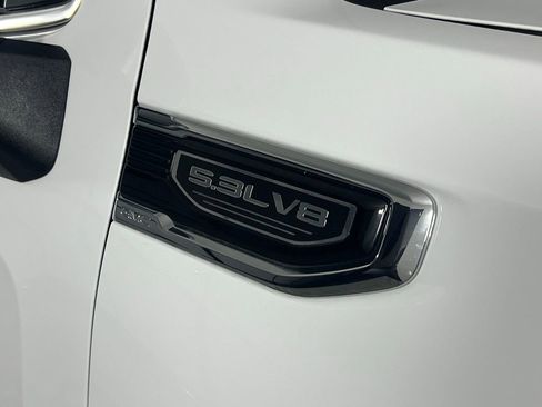 Used 2023 GMC Sierra 1500 SLE image 15