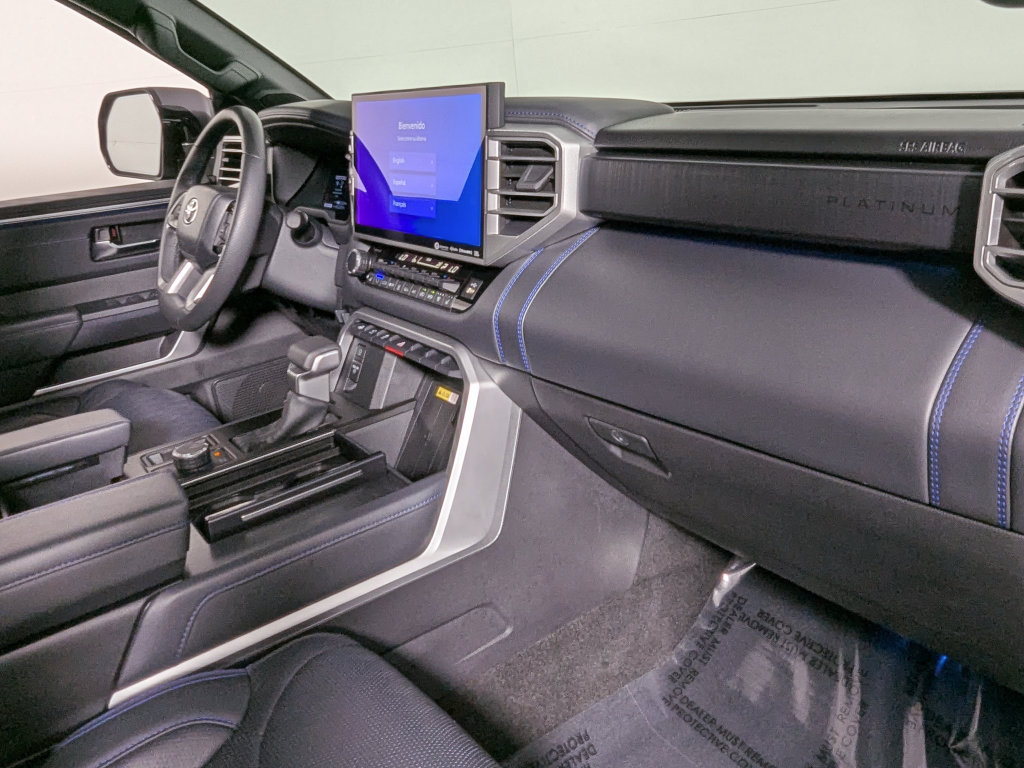 Used 2024 Toyota Sequoia Platinum AWD/4WD image 41