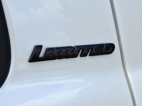 Used 2021 Toyota Sequoia Nightshade w/ Safety & Convenience Package AWD/4WD image 35