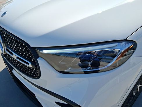 New 2026 Mercedes-Benz GLC 300 4MATIC image 5