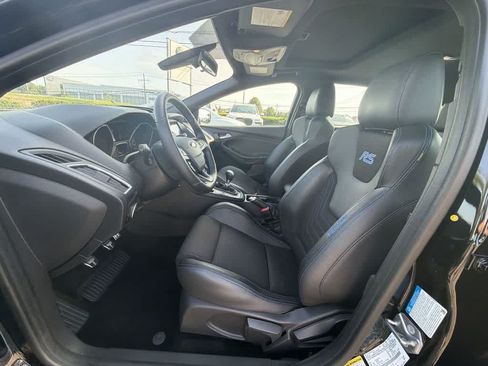 Used 2016 Ford Focus RS AWD/4WD image 10