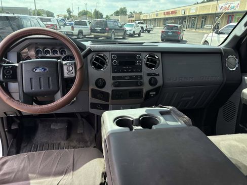 Used 2015 Ford F250 XLT w/ XLT Value Package AWD/4WD image 8