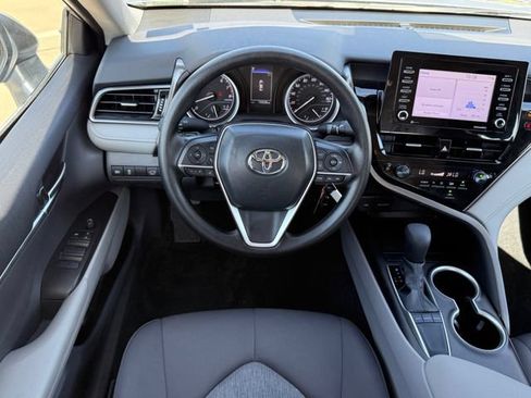 Used 2024 Toyota Camry LE FWD image 25