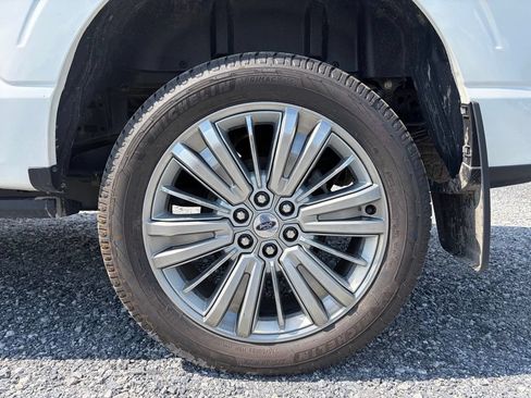Used 2025 Ford F150 Platinum w/ Equipment Group 703A Plus AWD/4WD image 7