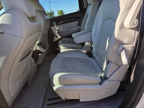 Used 2012 GMC Acadia SLT AWD/4WD image 47
