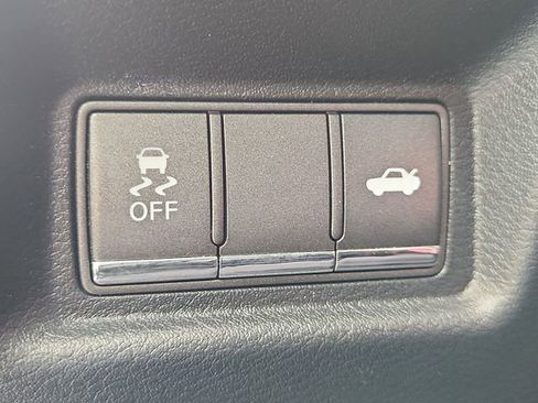 Used 2019 INFINITI Q60 Red Sport 400 image 18