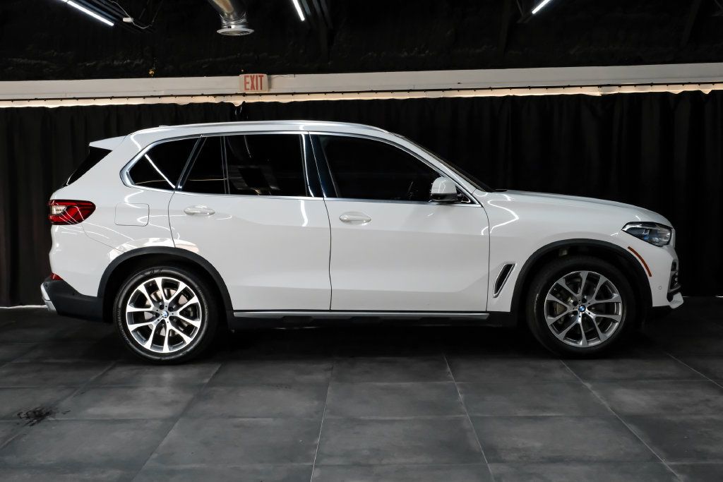 Used 2019 BMW X5 xDrive40i w/ Executive Package AWD/4WD image 8