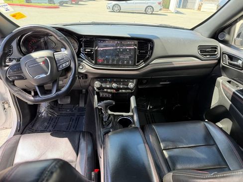 Used 2024 Dodge Durango GT RWD image 15