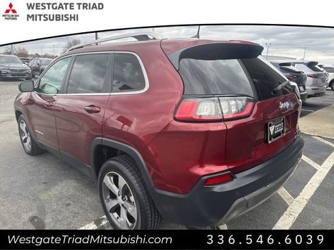 Used 2020 Jeep Cherokee Limited image 8