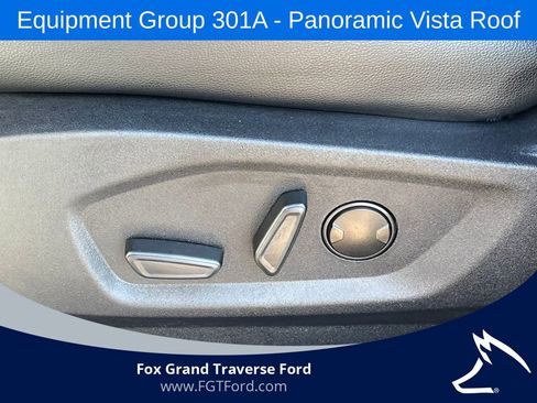 Certified 2024 Ford Edge Titanium w/ Equipment Group 301A AWD/4WD image 9
