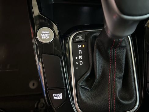 Used 2024 Kia Soul GT-Line image 23