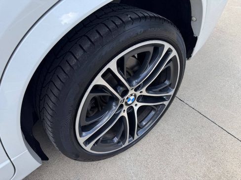 Used 2018 BMW X4 xDrive28i AWD/4WD image 18