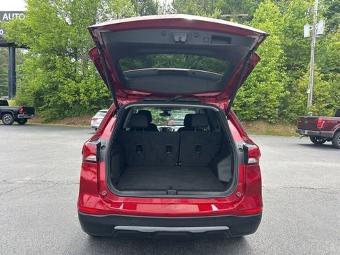 Used 2023 Chevrolet Equinox LT AWD/4WD image 5