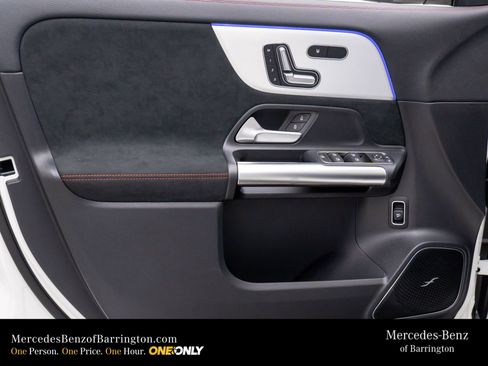 New 2026 Mercedes-Benz GLA 35 AMG 4MATIC image 15