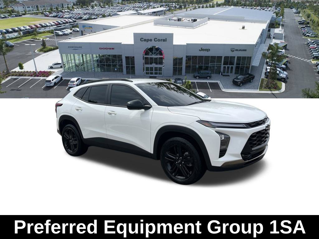 Used 2025 Chevrolet Trax ACTIV w/ Driver Confidence Package FWD image 3