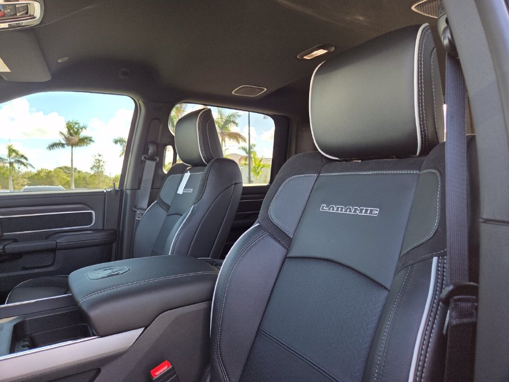 New 2027 RAM 3500 Laramie AWD/4WD image 26