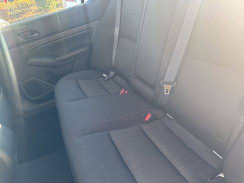 Used 2024 Nissan Altima 2.5 SV image 20