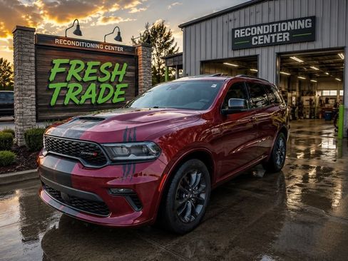 Used 2022 Dodge Durango GT RWD image 1