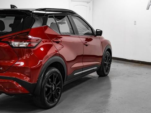 Used 2024 Nissan Kicks SR FWD image 10