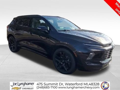 Certified 2023 Chevrolet Blazer RS w/ LPO, Floor Liner Package AWD/4WD image 2