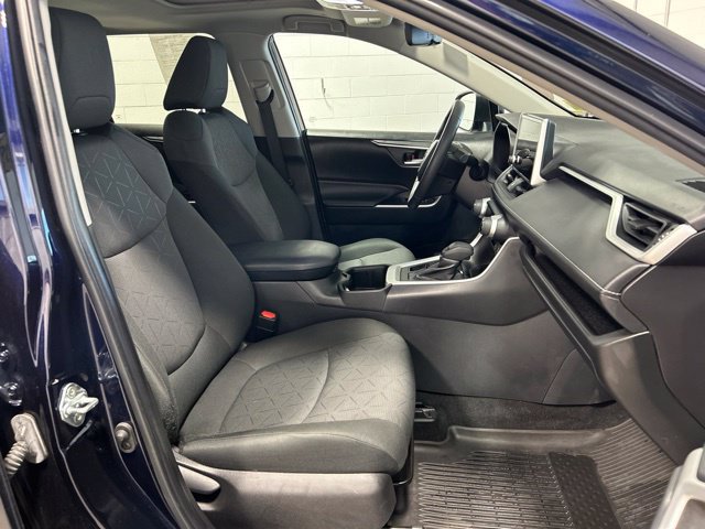 Used 2023 Toyota RAV4 XLE w/ Convenience Package AWD/4WD image 12