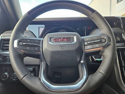 New 2026 GMC Yukon Elevation w/ Elevation Premium Package AWD/4WD image 12