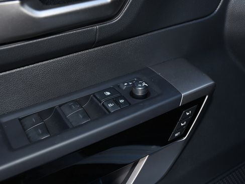 New 2025 Toyota Tundra Limited image 6