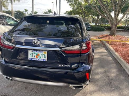 Used 2018 Lexus RX 350 AWD w/ Luxury Package image 9
