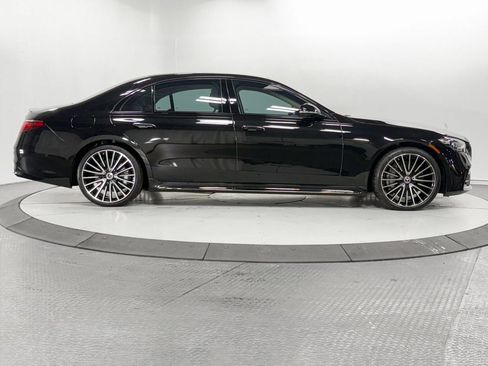 Used 2024 Mercedes-Benz S 580 4MATIC Sedan image 36