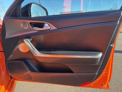 Used 2019 Kia Stinger GTS image 26