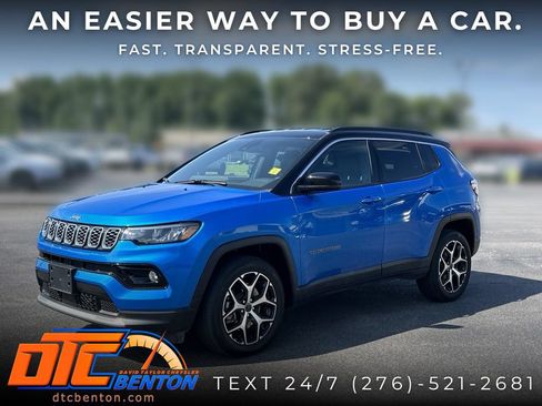 Used 2025 Jeep Compass Limited AWD/4WD image 7