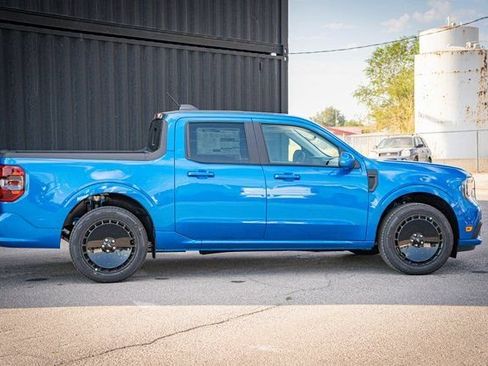 New 2025 Ford Maverick Lobo image 7