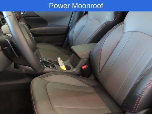 Certified 2025 Subaru Crosstrek 2.5i Limited w/ Crosstrek Mirror Package image 13