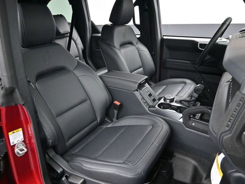 New 2025 Ford Bronco Big Bend w/ Black Diamond Package AWD/4WD image 36