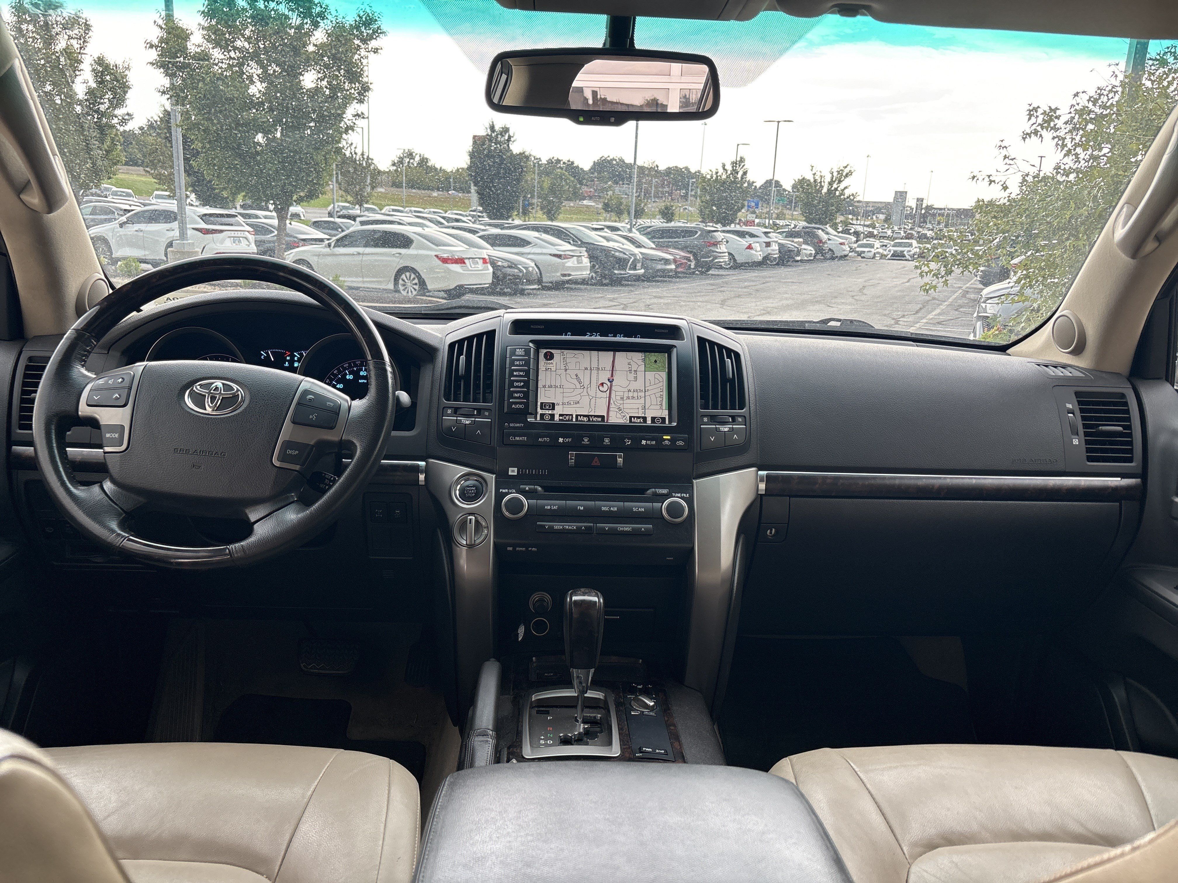 Used 2008 Toyota Land Cruiser w/ Upgrade Pkg AWD/4WD image 29