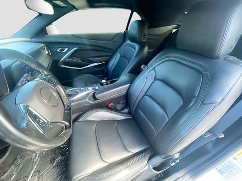 Used 2023 Chevrolet Camaro LT RWD image 19