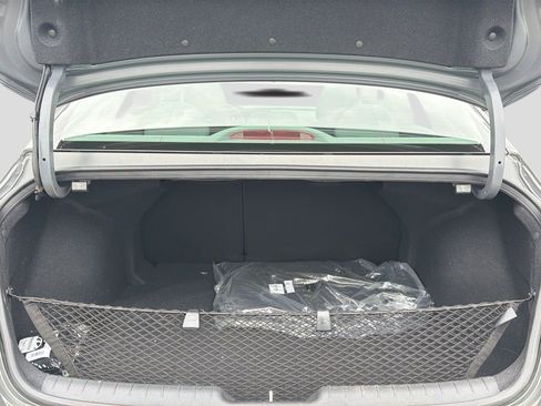 Certified 2024 Hyundai Elantra SEL w/ Convenience Package FWD image 28