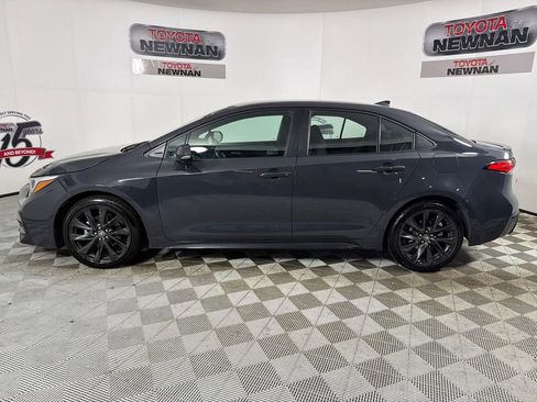 Used 2024 Toyota Corolla SE FWD image 6