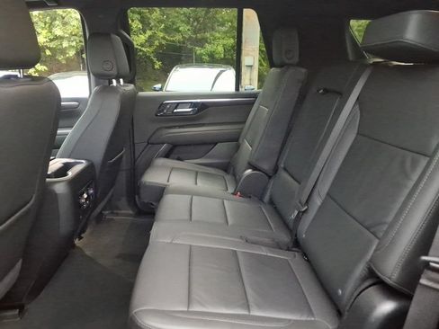 Certified 2025 Chevrolet Tahoe Z71 AWD/4WD image 14