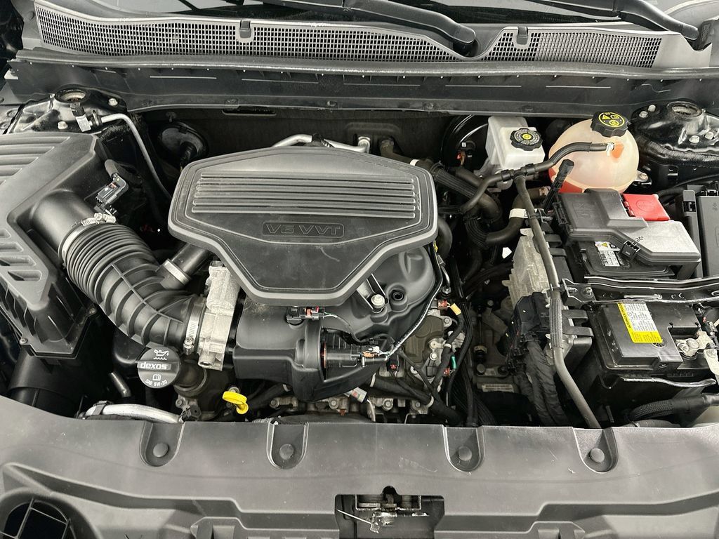 Used 2019 Chevrolet Blazer LT AWD/4WD image 32