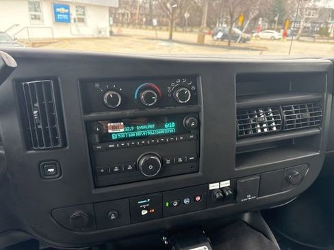 New 2025 Chevrolet Express 3500 w/ Power Convenience Package RWD image 20