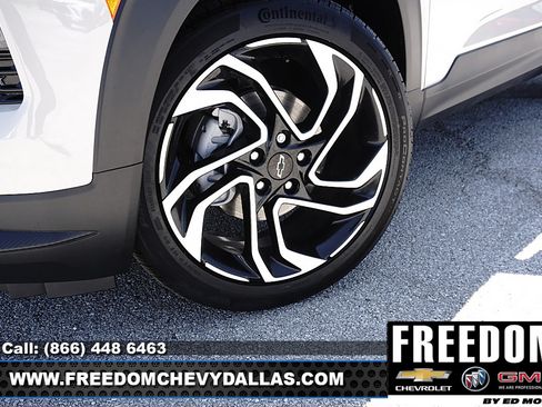 New 2026 Chevrolet TrailBlazer RS w/ Convenience Package FWD image 9