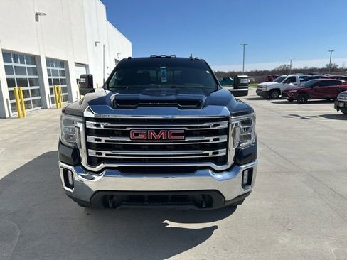 Used 2020 GMC Sierra 2500 SLE w/ SLE Value Package; image 8
