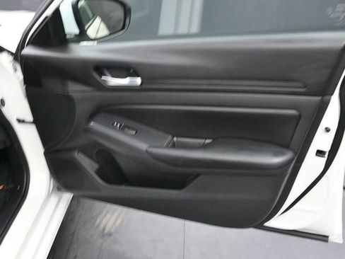 Used 2021 Nissan Altima 2.5 S image 10