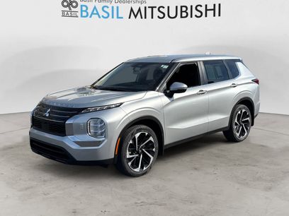 Used 2022 Mitsubishi Outlander ES