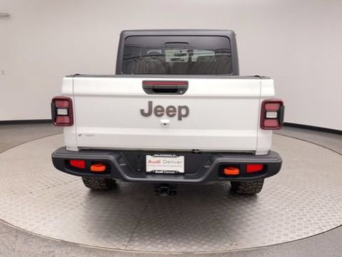 Used 2021 Jeep Gladiator Mojave AWD/4WD image 3
