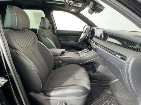 Used 2025 Hyundai Palisade Calligraphy image 31