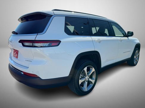 New 2025 Jeep Grand Cherokee L Limited w/ Luxury Tech Group II image 3